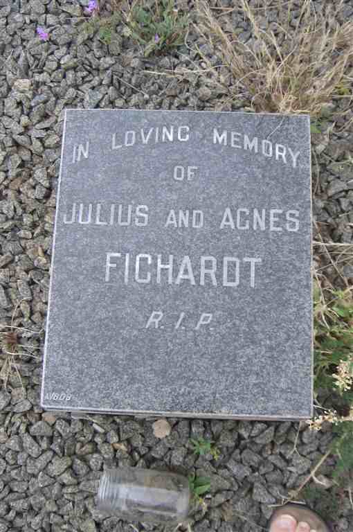 FICHARDT Julius &amp; Agnes