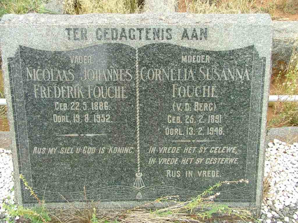 FOUCHE Nicolaas Johannes Frederik 1886-1952 &amp; Cornelia Susanna V.D. BERG 1891-1948