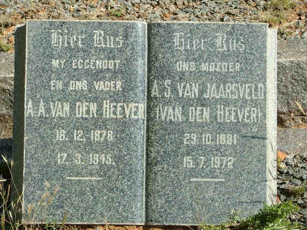 HEEVER A.A., van den 1878-1945 &amp; A.S. VAN JAARSVELD 1881-1972