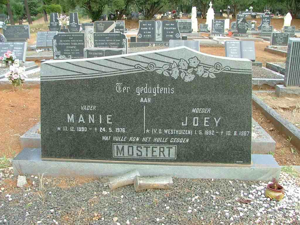 MOSTERT Manie 1890-1976 &amp; Joey V.D. WESTHUIZEN 1892-1967