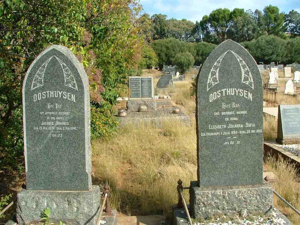 OOSTHUYZEN Jacobus Johannes 1875-1946 &amp; Elizabeth Johanna Sofia NIENABER 1885-1950