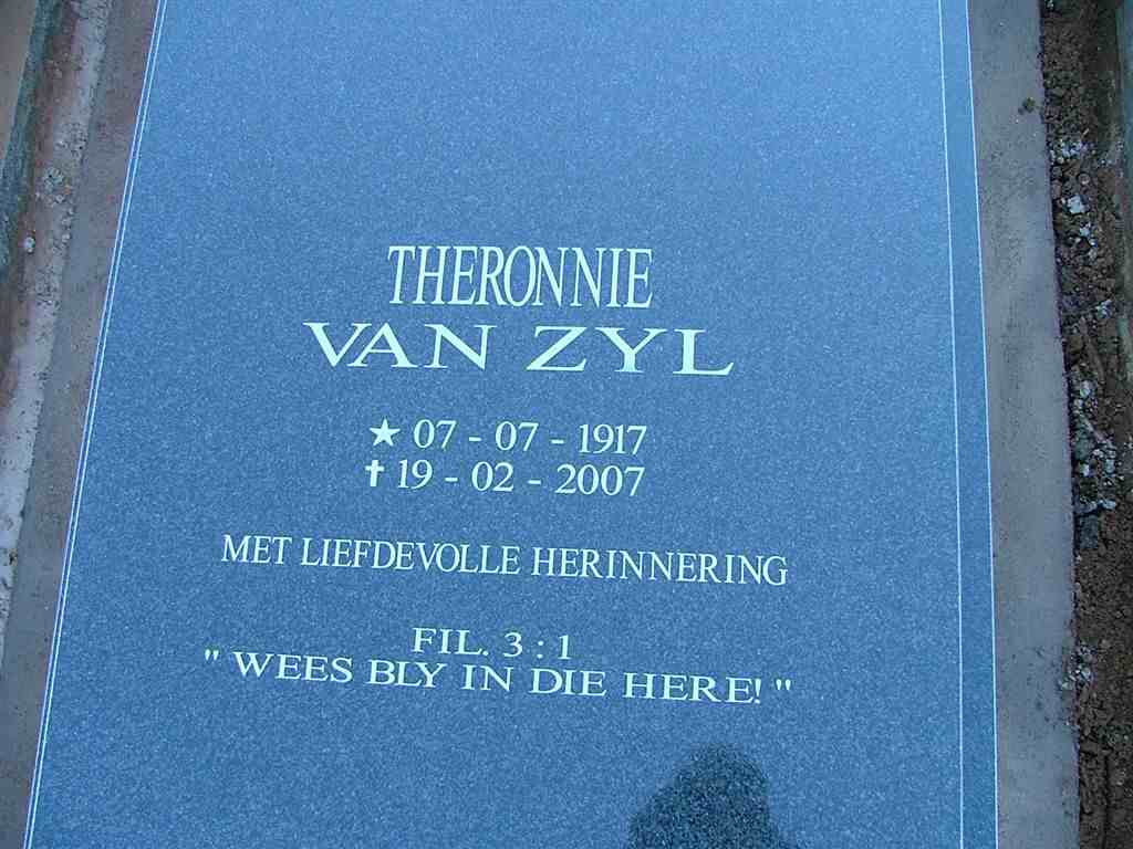 ZYL Theronnie, van 1917-2007
