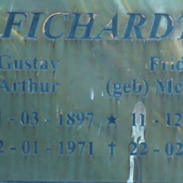FICHARDT Gustav Arthur 1897-1971 &amp; Frida MCHARDY 1897-1977