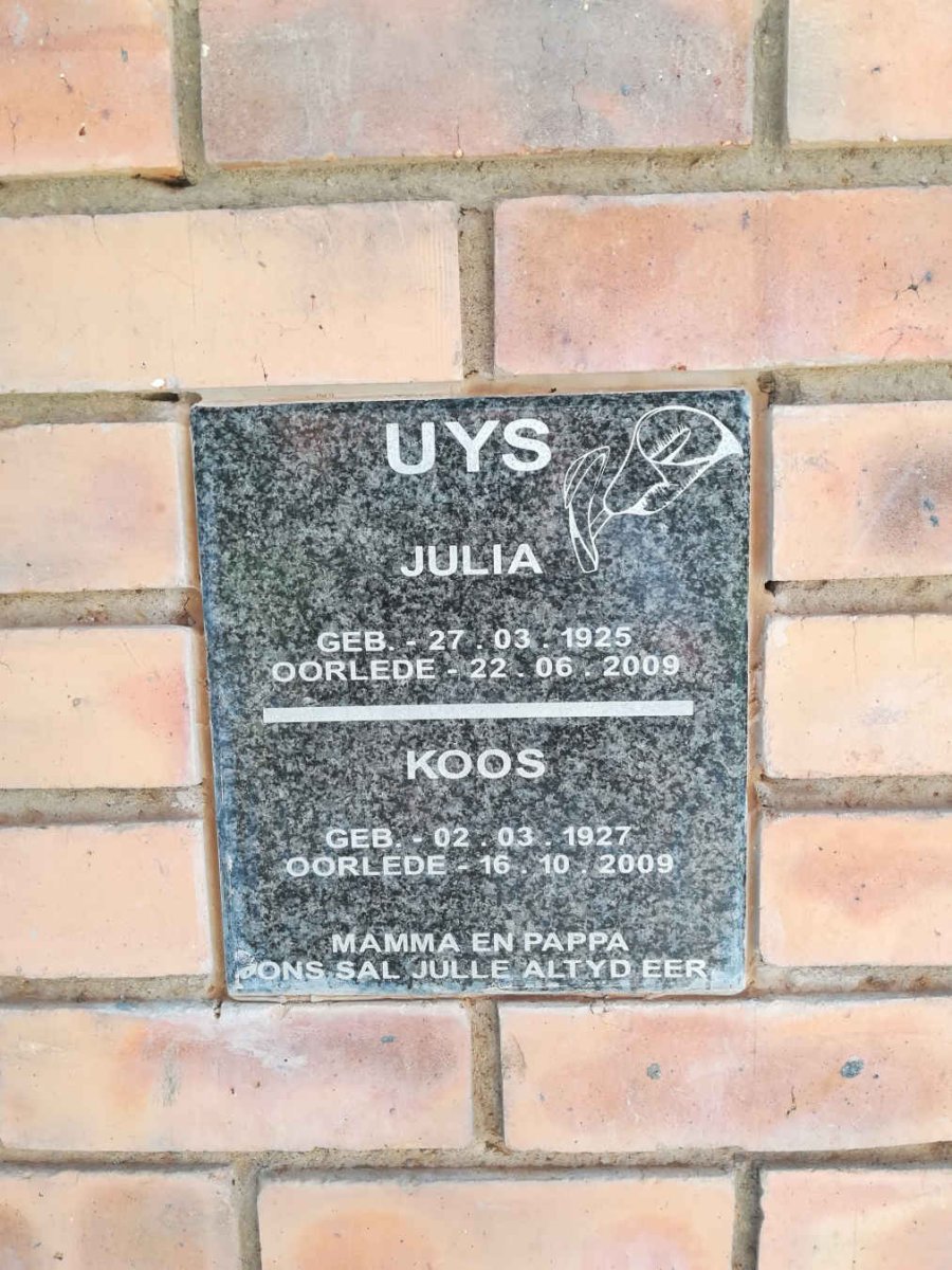 UYS Koos 1927-2009 &amp; Julia 1925-2009