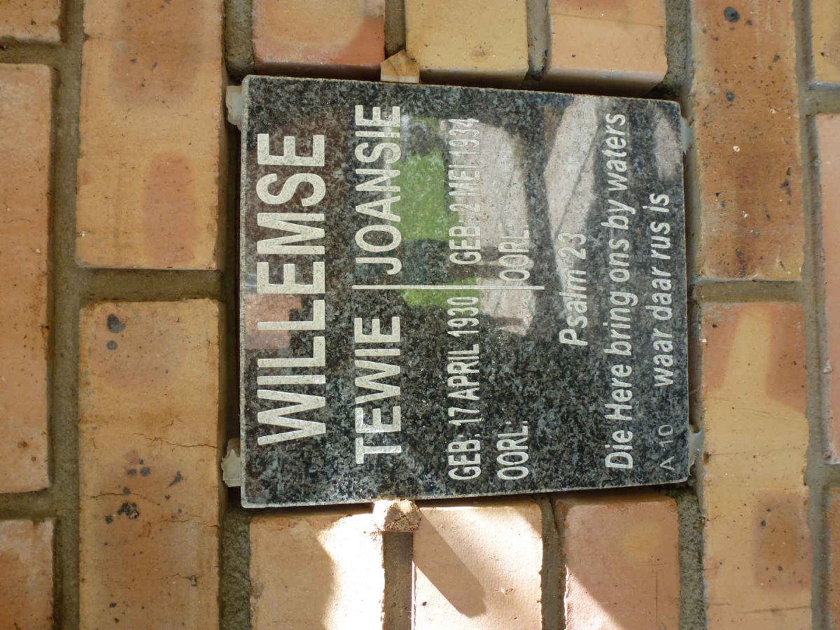 WILLEMSE Tewie 1930- &amp; Joansie 1934-
