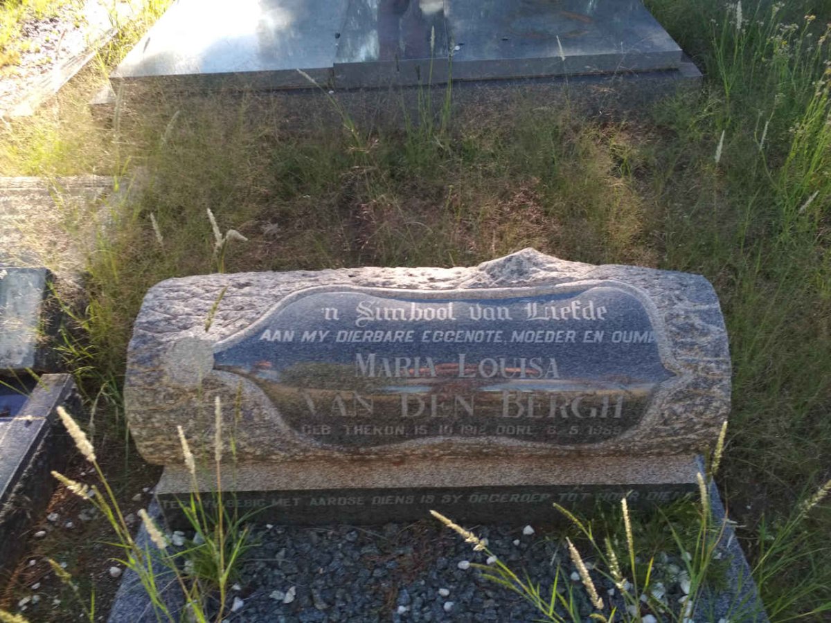 BERGH Maria Louisa, van den nee THERON 1912-19?9