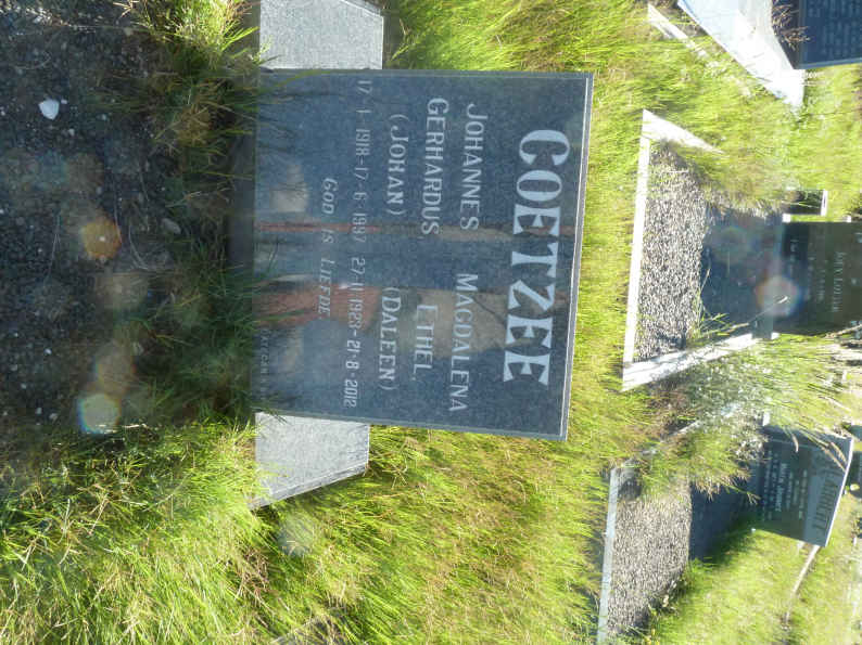 COETZEE Johannes Gerhardus 1918-1997 &amp; Magdalena Ethel 1923-2012