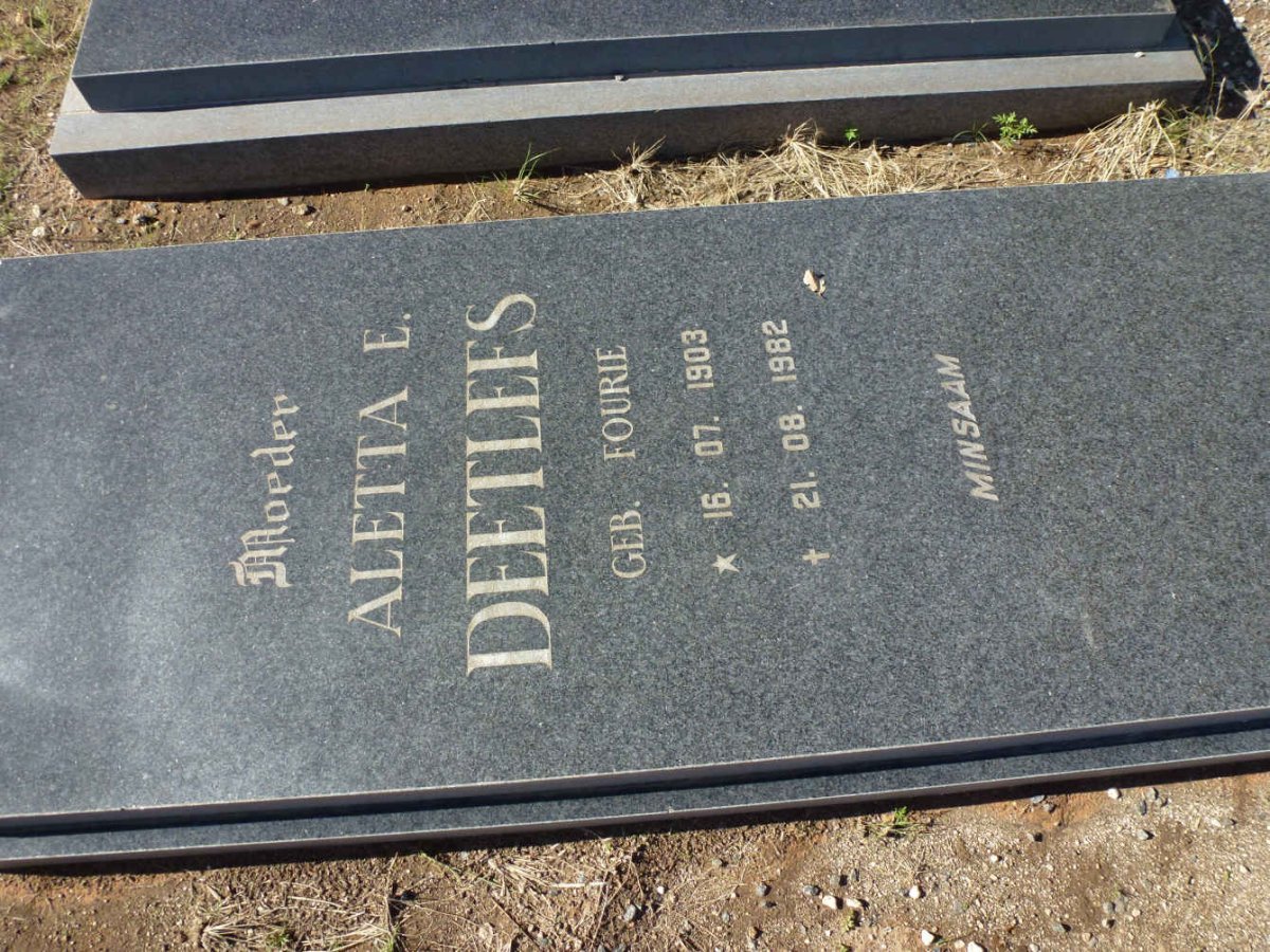 DEETLEFS Aletta E. nee FOURIE 1903-1982