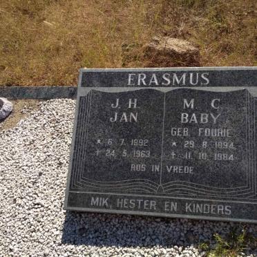 ERASMUS J.H. 1892-1963 &amp; M.C. FOURIE 1894-1984