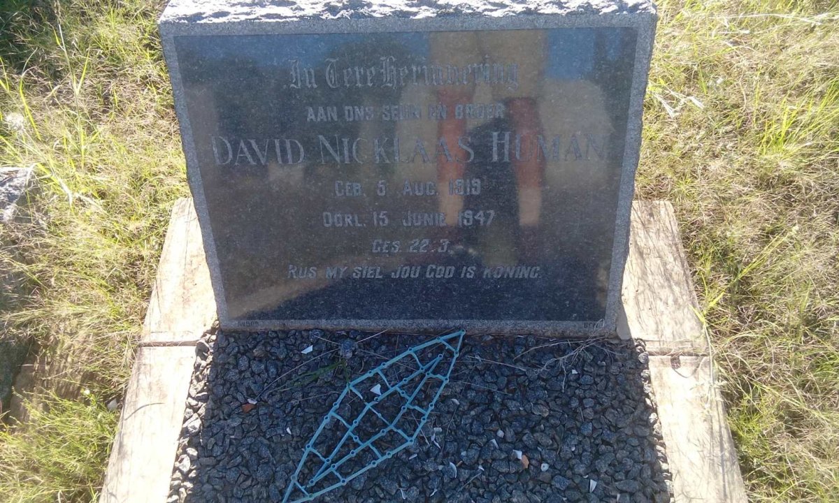 HUMAN David Nicklaas 1919-1947