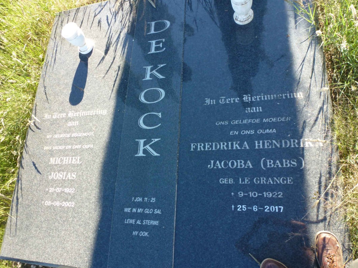 KOCK Michiel Josias, de 1922-2002 &amp; Fredrika Hendrika Jacoba LE GRANGE 1922-2017