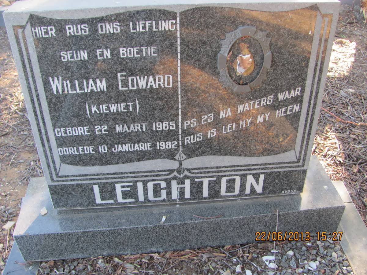 LEIGHTON William Edward 1965-1982