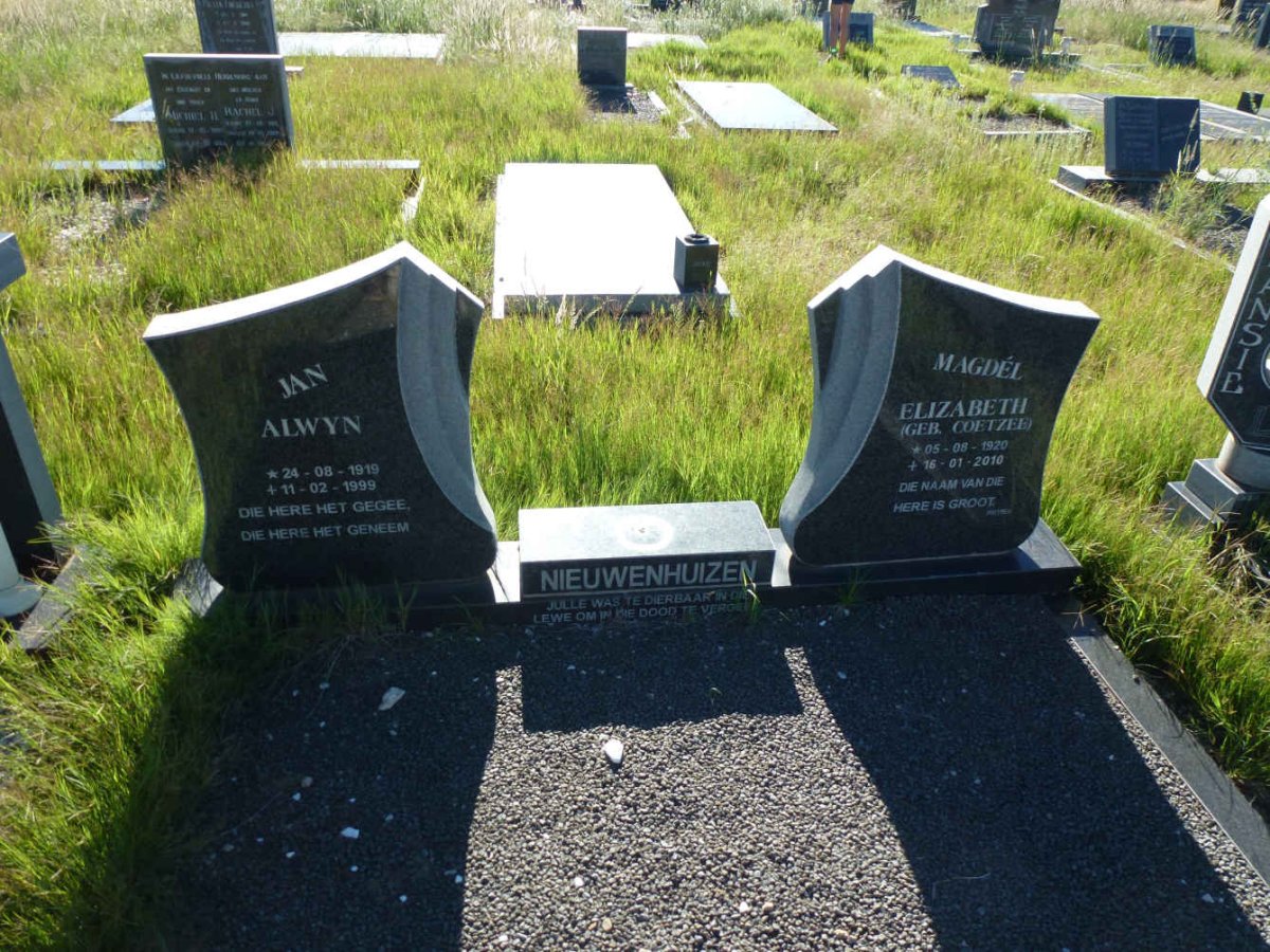 NIEUWENHUIZEN Jan Alwyn 1919-1999 &amp; Magdél Elizabeth COETZEE 1920-2010