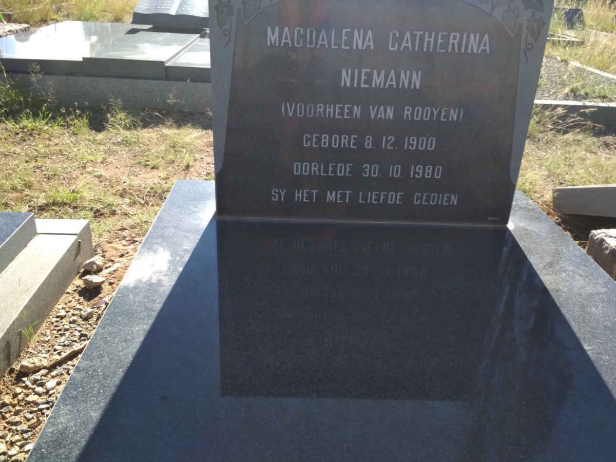 NIEMANN Magdalena Catherina voorheen VAN ROOYEN 1900-1980
