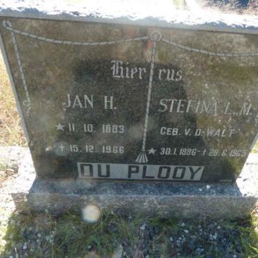 PLOOY Jan H., du 1883-1966 &amp; Stefina L.M. V.D. WALT 1886-1965