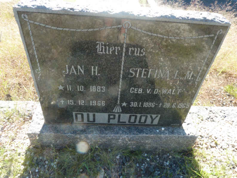 PLOOY Jan H., du 1883-1966 &amp; Stefina L.M. V.D. WALT 1886-1965