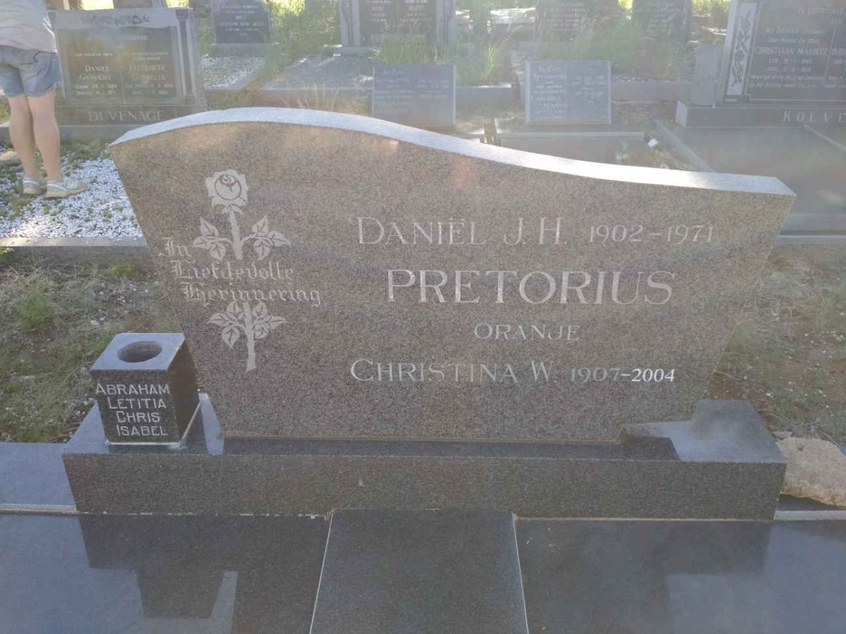 PRETORIUS Daniel J.H. 1902-1971 &amp; Christina W. 1907-2004
