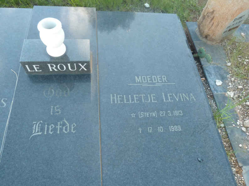ROUX Hermanus Jacobus, le 1910-1994 &amp; Helletje Levina STEYN 1913-1989
