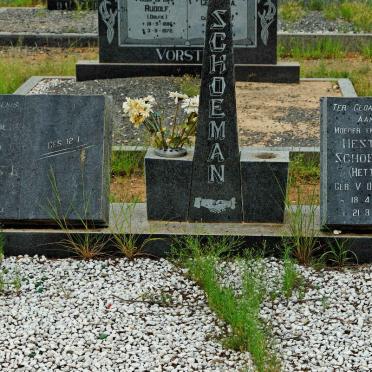 SCHOEMAN Johannes L. 1914-1973 &amp; Hester V.D. WALT 1909-1962