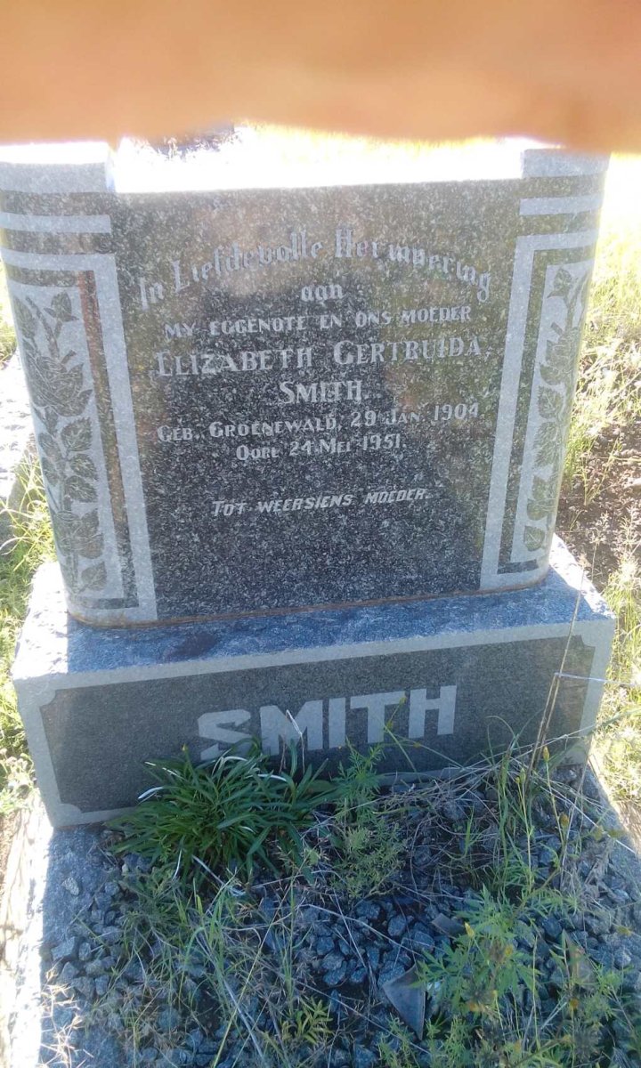 SMITH Elizabeth Gertruida nee GROENEWALD 1904-1951