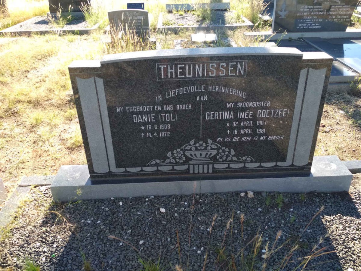 THEUNISSEN Daniel 1908-1972 &amp; Gertina COETZEE 1907-1981