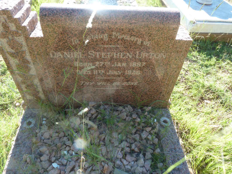 UPTON Daniel Stephen 1887-1936