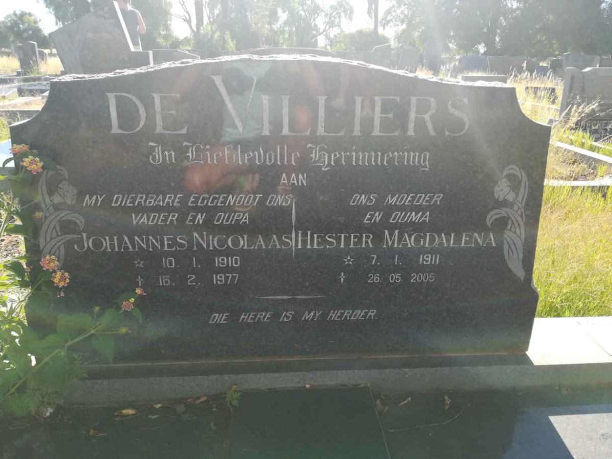 VILLIERS Johannes Nicolaas, de 1910-1977 &amp; Hester Magdalena 1911-2005 :: DE VILLIERS Jannie 1943-2003