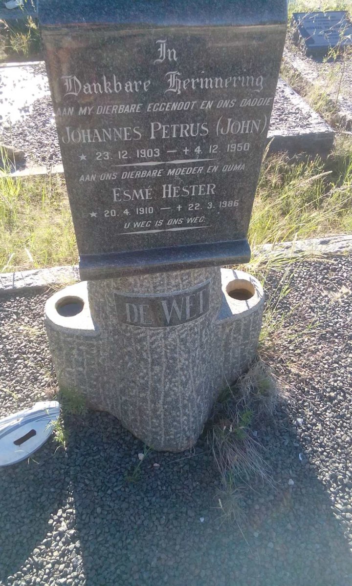 WET Johannes Petrus, de 1903-1950 &amp; Esme Hester 1910-1986