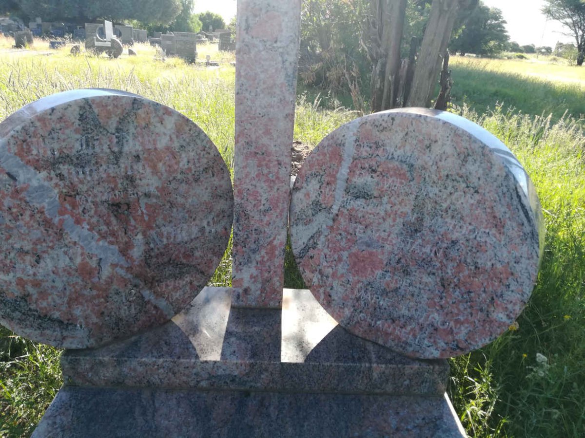 ? Charles Andrew 1968-200?