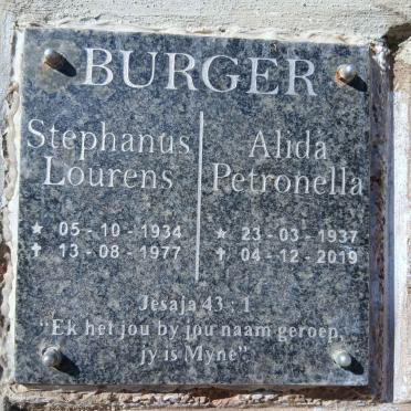 BURGER Stephanus Lourens 1934-1977 & Alida Petronella 1937-2019