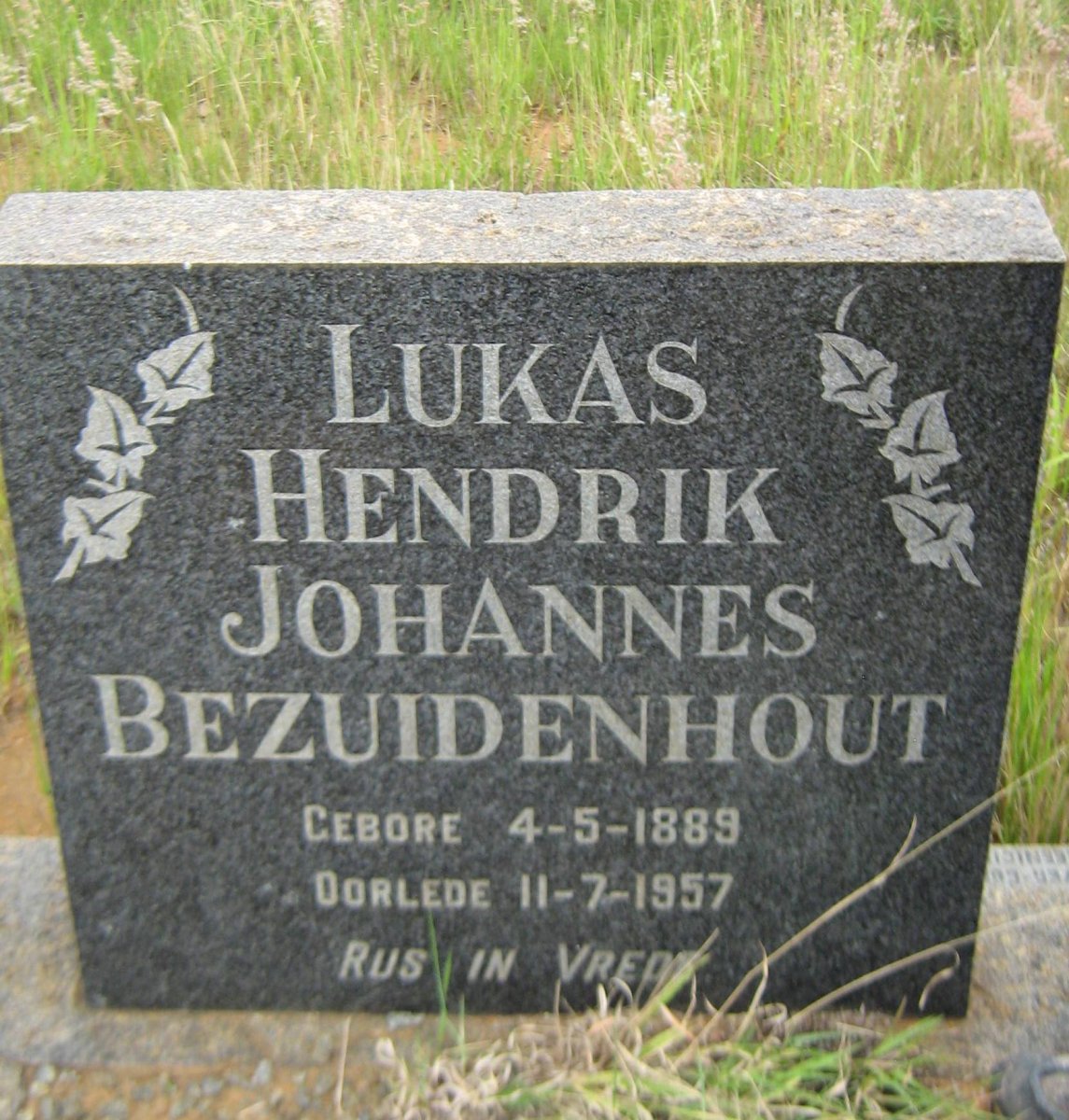 BEZUIDENHOUT Lukas Hendrik Johannes 1889-1957