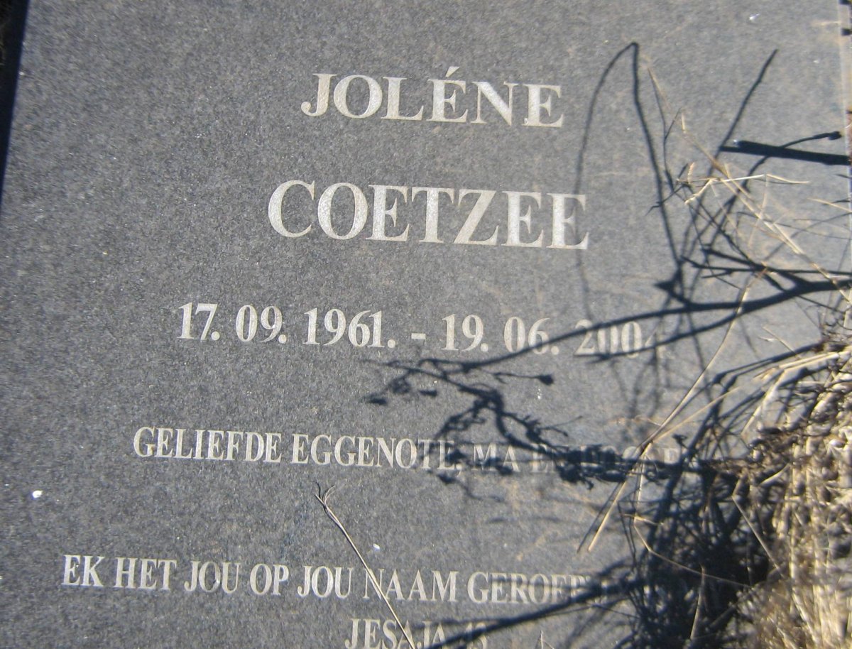 COETZEE Jolene 1961-2004