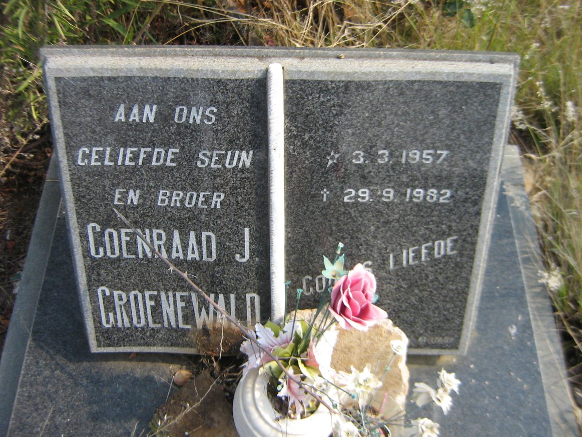 GROENEWALD Coenraad J. 1957-1982