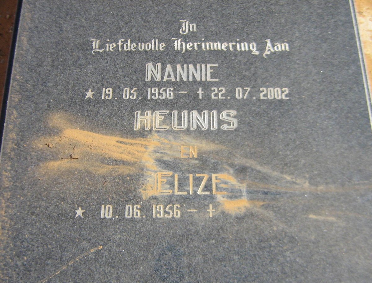 HEUNIS Nannie 1956-2002 &amp; Elize 1956-