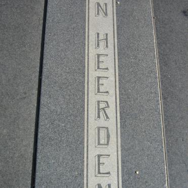 HEERDEN Piet, van 1929-1985 &amp; Kitty 1929-2004
