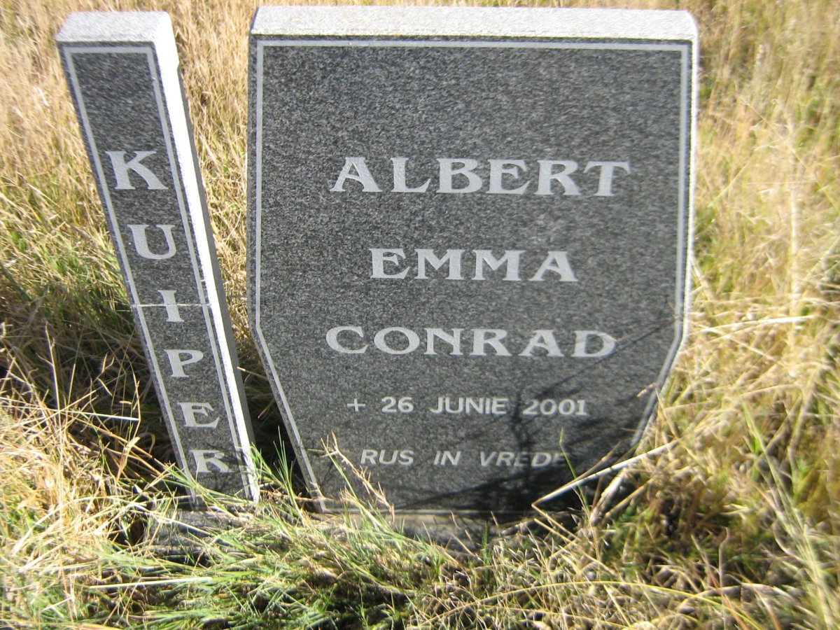 KUIPER Albert Emma Conrad -2001