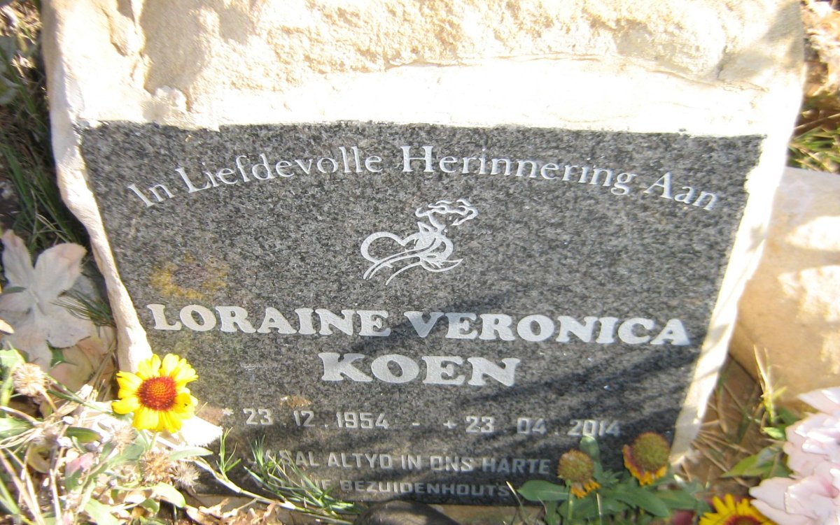 KOEN Loraine Veronica 1954-2014