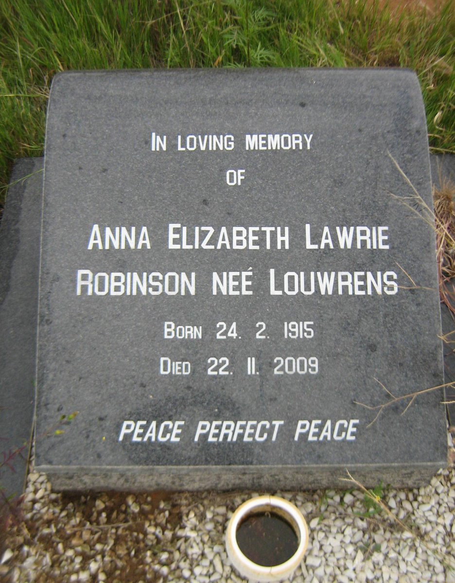 ROBINSON Anna Elizabeth Lawrie nee LOUWRENS 1915-2009