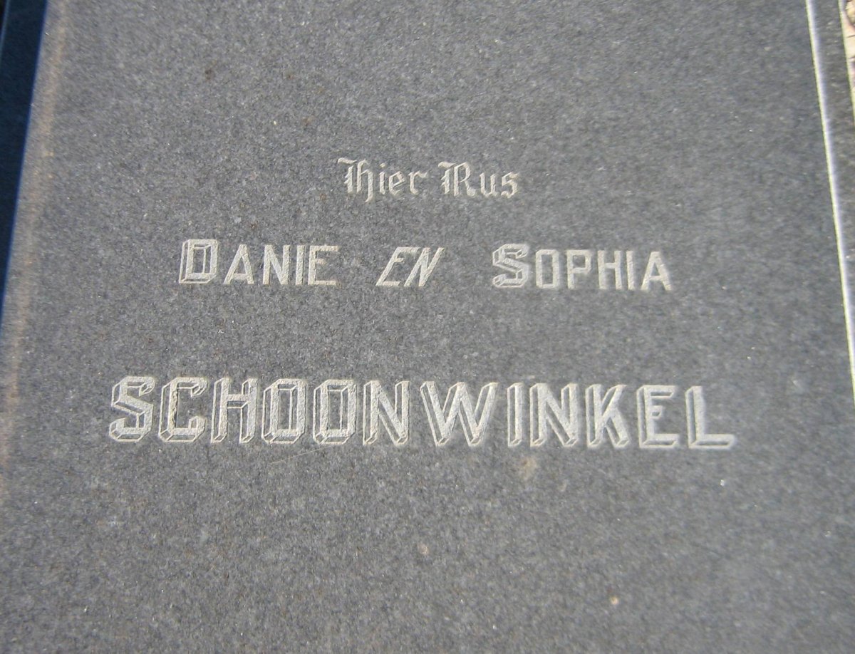 SCHOONWINKEL Danie &amp; Sophia