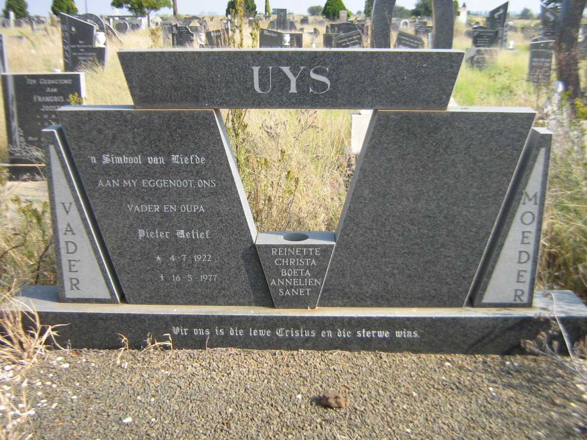 UYS Pieter Retief 1922-1977
