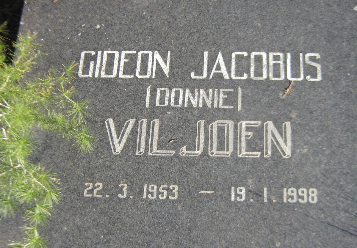 VILJOEN Gideon Jacobus 1953-1998