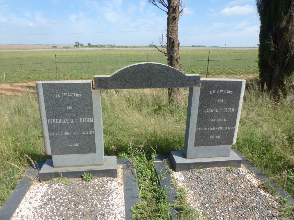 BLOEM Hercules D.J. 1905-1970 &amp; Jacoba D. MOSTERT 1907-1972