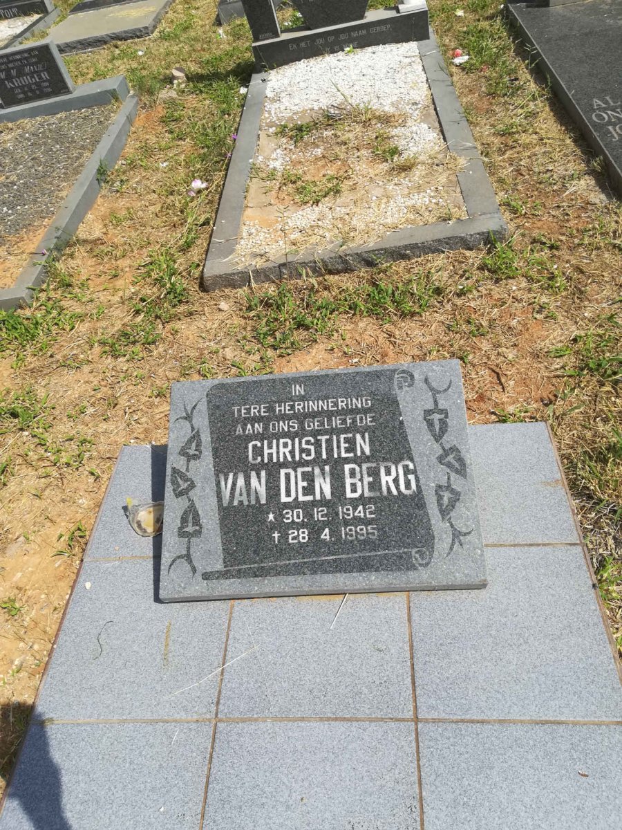 BERG Christien, van den 1942-1995
