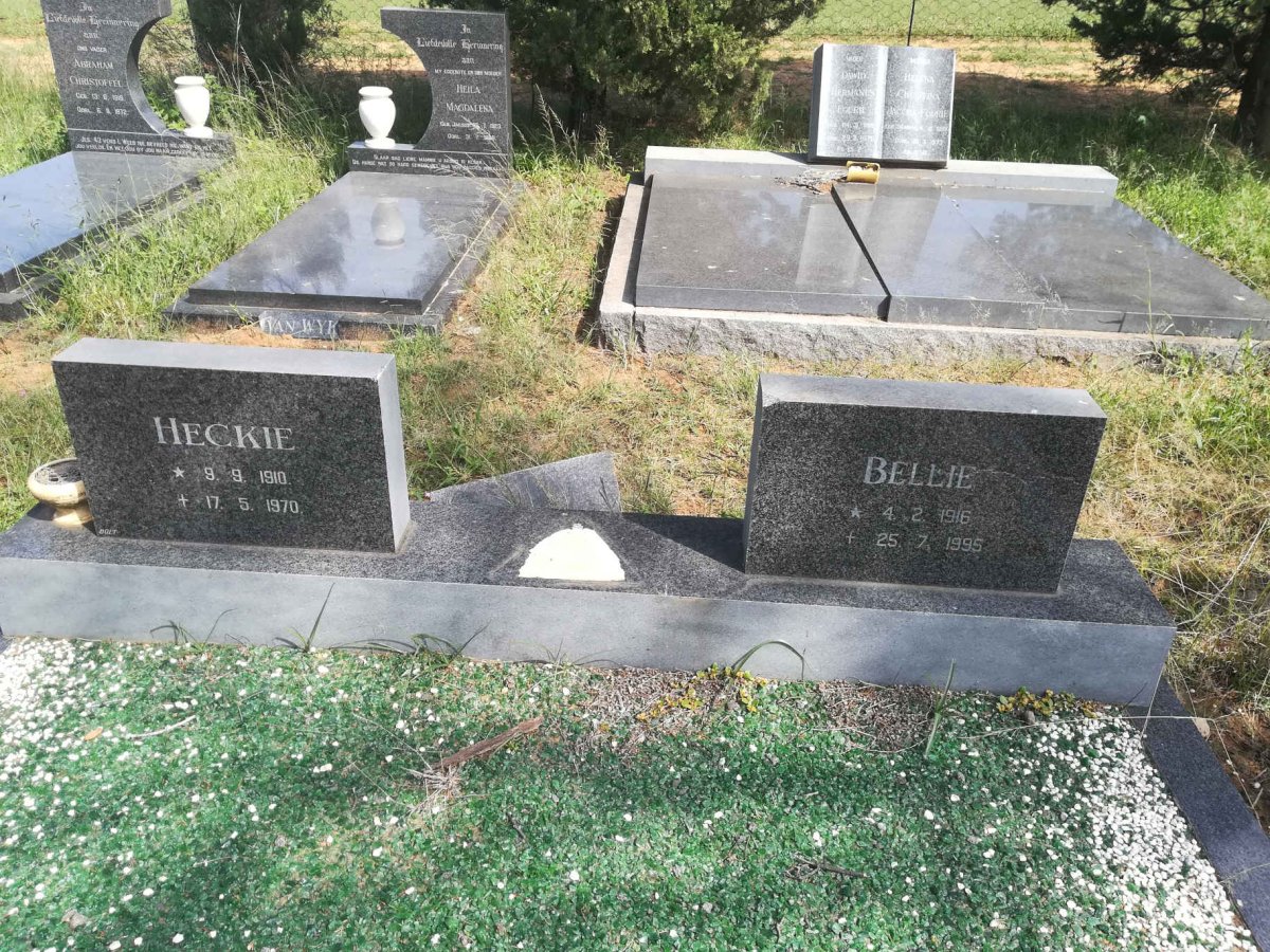 HORN Heckie 1910-1970 &amp; Bellie 1916-1995