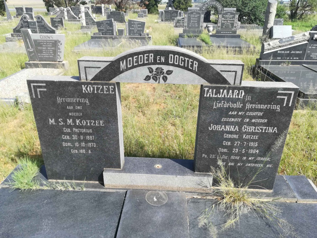 KOTZEE M.S.M. nee PRETORIUS 1887-1973 :: TALJAARD Johanna Christina nee KOTZEE 1915-1964