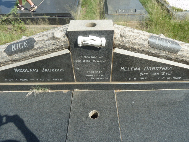 KOTZEE Nicolaas Jacobus 1915-1978 &amp; Helena Dorothea VAN ZYL 1919-1992