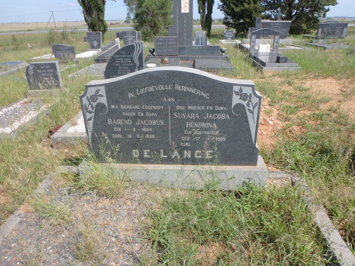 LANGE Barend Jacobus, de 1894-1966 &amp; Susara Jacoba Hendrina OOSTHUIZEN 1909-