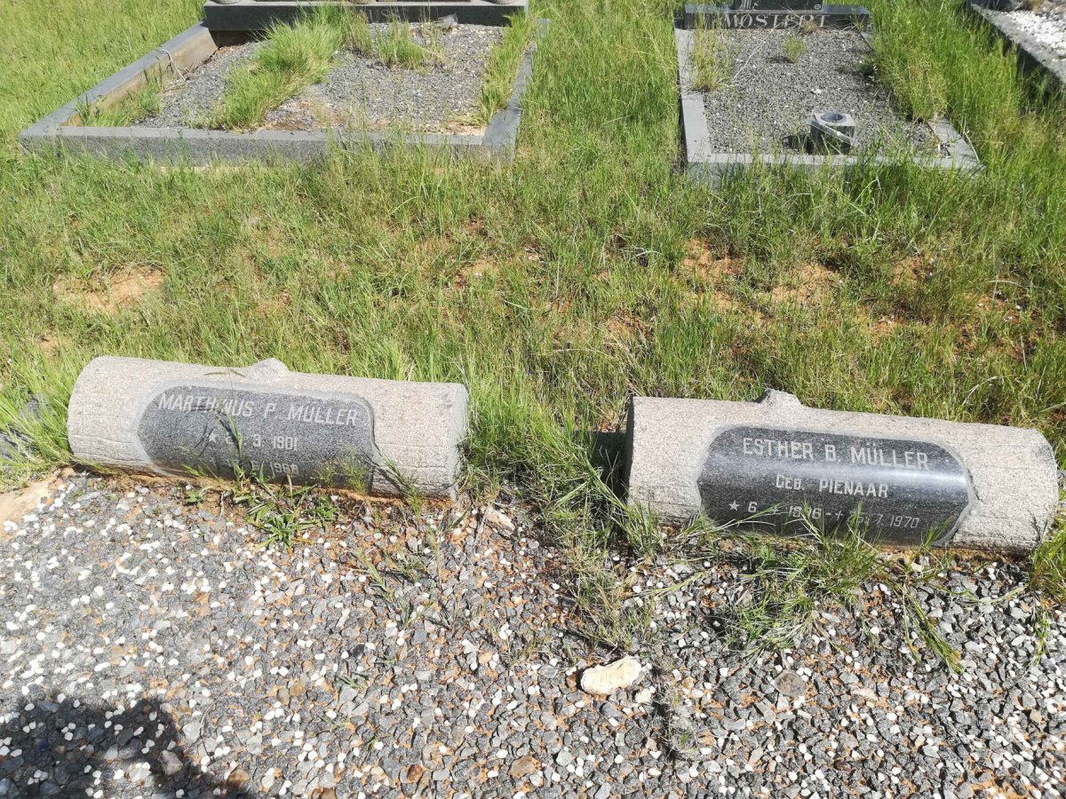 MÜLLER Marthinus P. 1901-1968 &amp; Esther B. PIENAAR 1896-1970