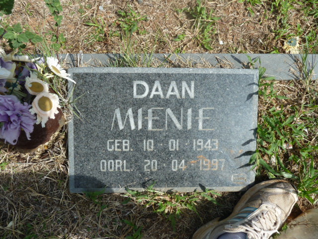 MIENIE Daan 1943-1997