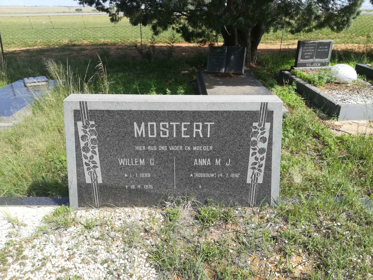 MOSTERT Willem C. 1888-1975 &amp; Anna M.J. ROSSOUW 1892-